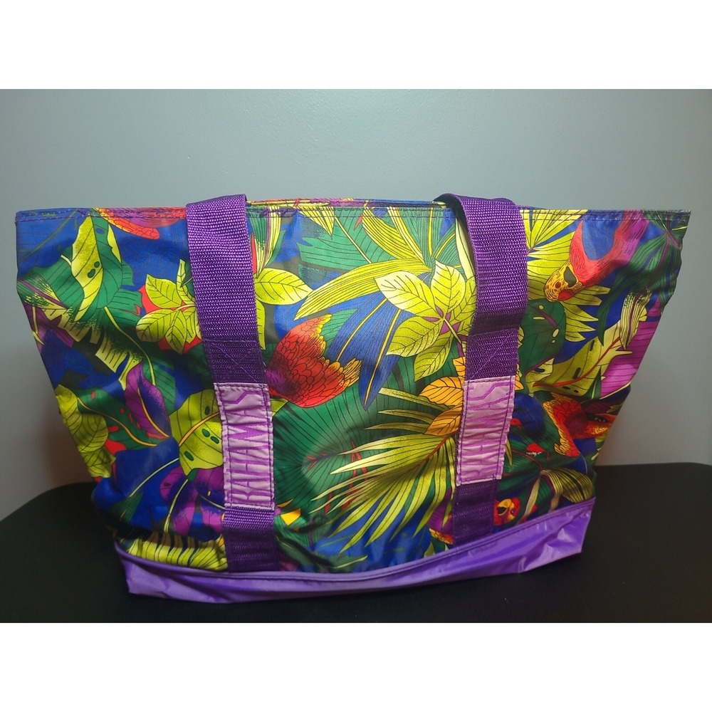 BAHAMAS TROPICAL PARROTS‎ MULTICOLOR BEACHY TOTE BAG